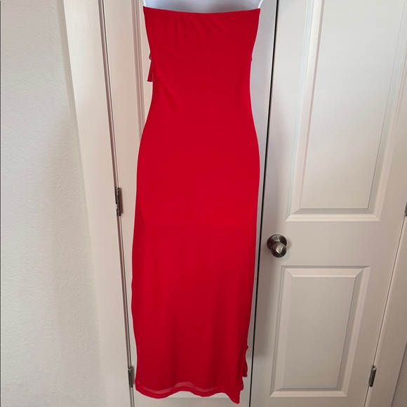 Red Ruffled Strapless Dress - Picture 4 of 4